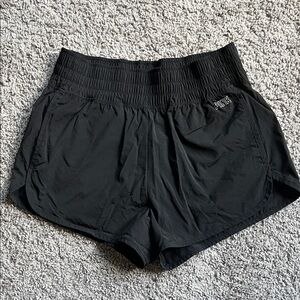 Pink active black shorts